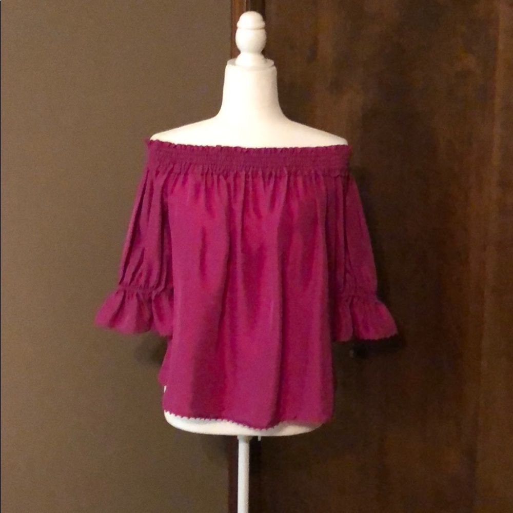 Off the shoulder , Fuchsia, Silk top🥰💃